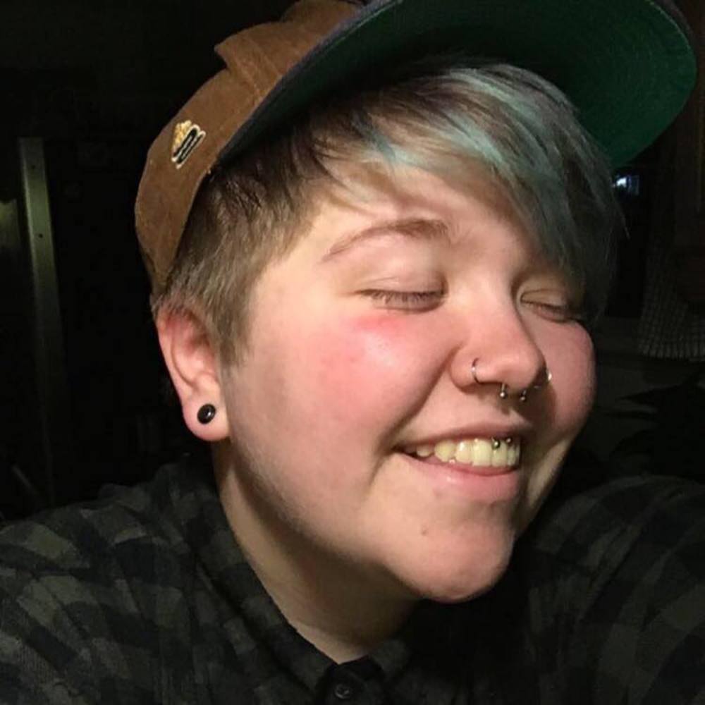 Meet your Posher, Rion